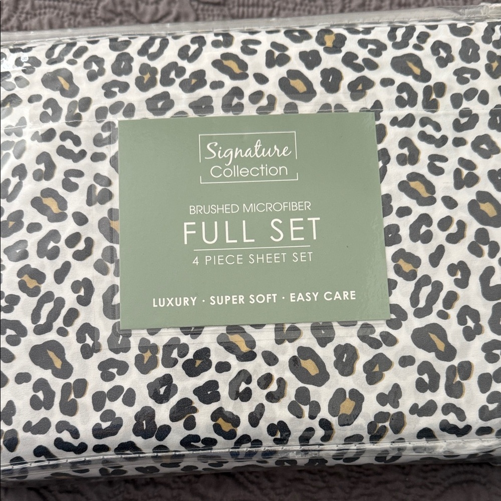 Signature Collection Leopard Print Microfiber Sheet Set